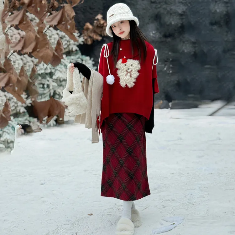 女童圣诞穿搭2025新款大童红色斗篷毛衣套装女孩超好看本命年年服