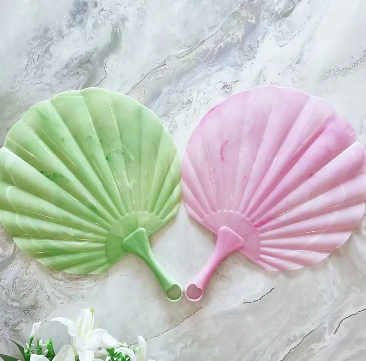 新款透明扇子小扇子轻巧便携式手握蒲扇夏季驱蚊扇子清新手摇扇