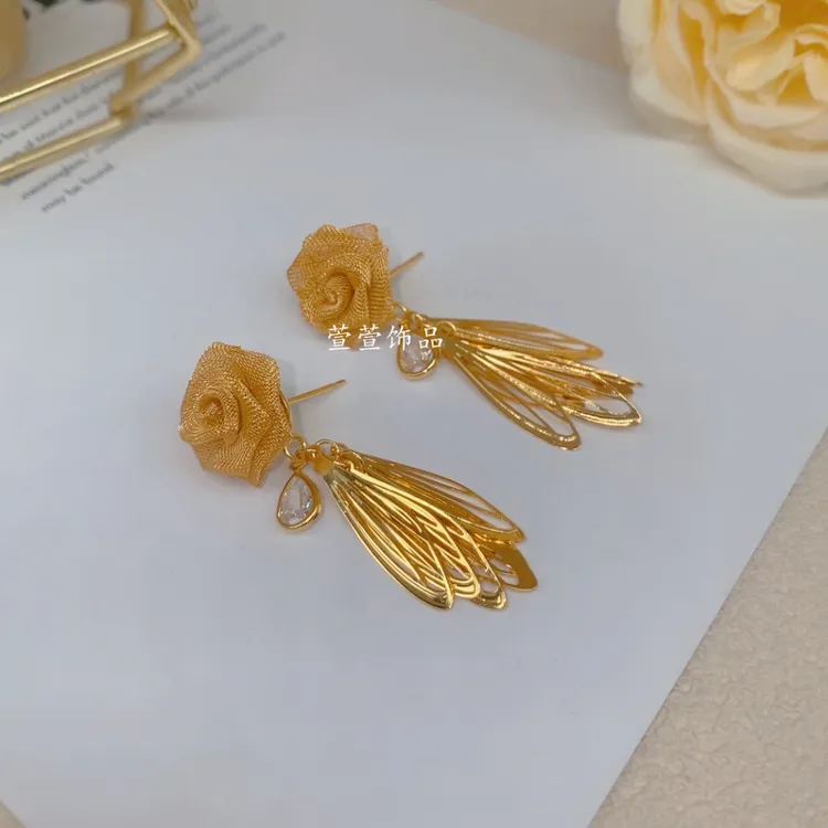 铜合金无非金属耳饰 【玫瑰佳人】时尚气质百搭设计感高级耳环0500