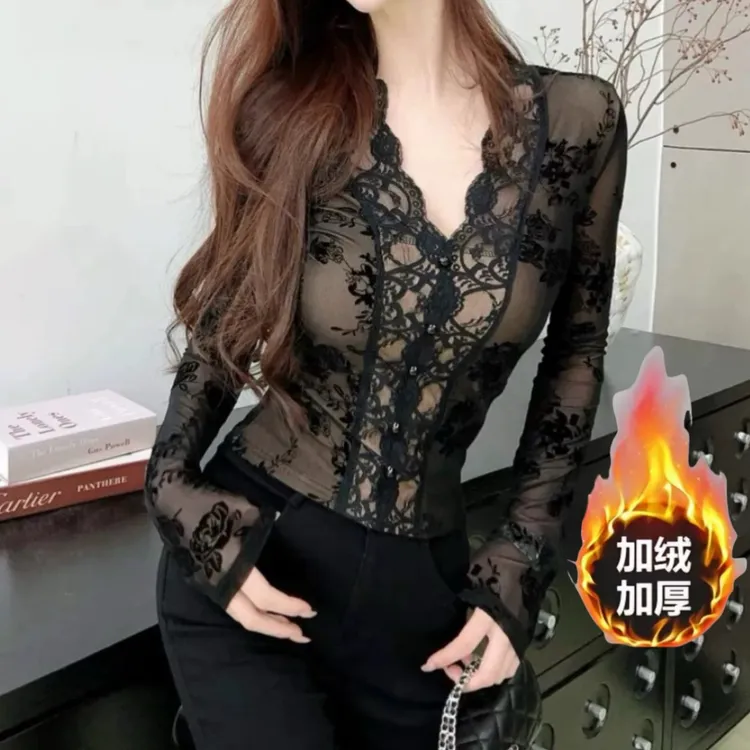 加绒加厚植绒V领蕾丝打底衫女2025最新爆款时尚洋气百搭显瘦女装