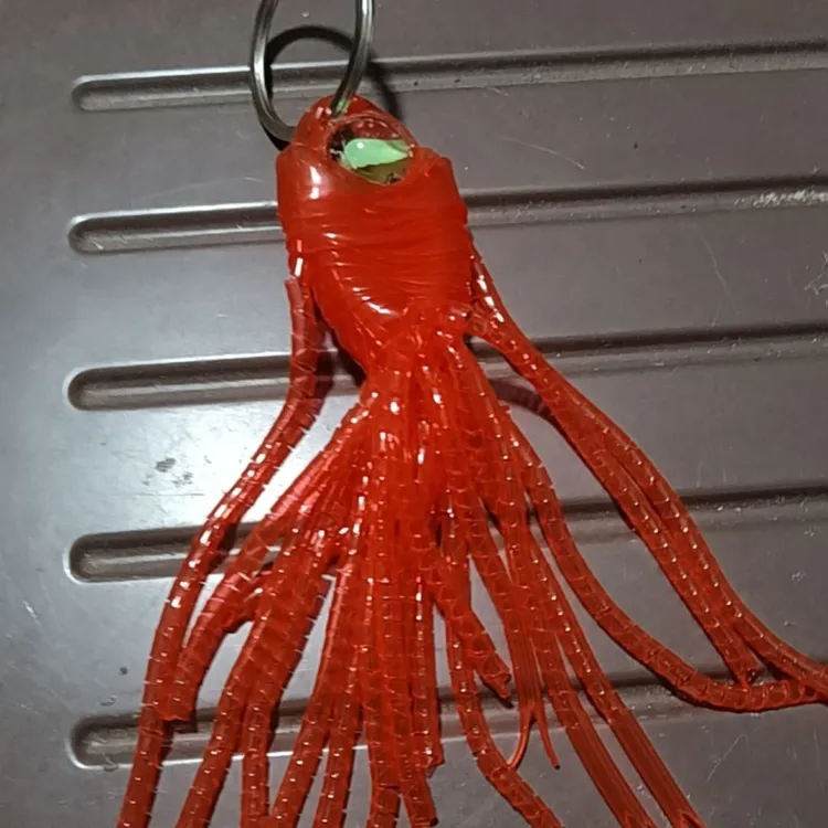 手工制作白色时尚黄色七彩小鱼夜光饵红色纯手工批发假饵多色夜光