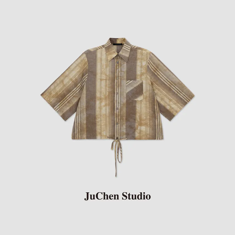 “琥珀”植物晕染几何条纹撞色五分袖下摆抽绳衬衫 SS123451