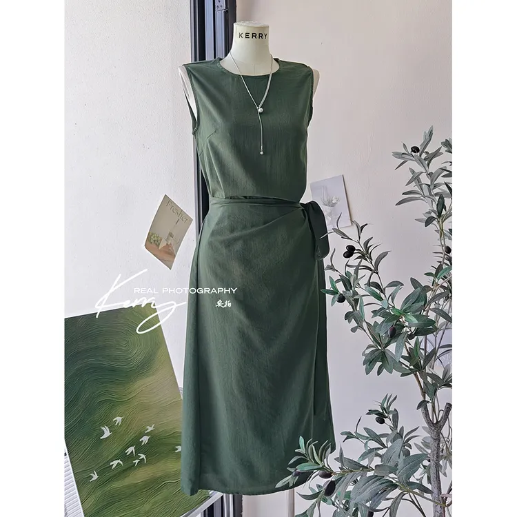 Kerry收腰显瘦亚麻裙子女夏 圆领绿色连衣裙中长裙气质裙子无袖
