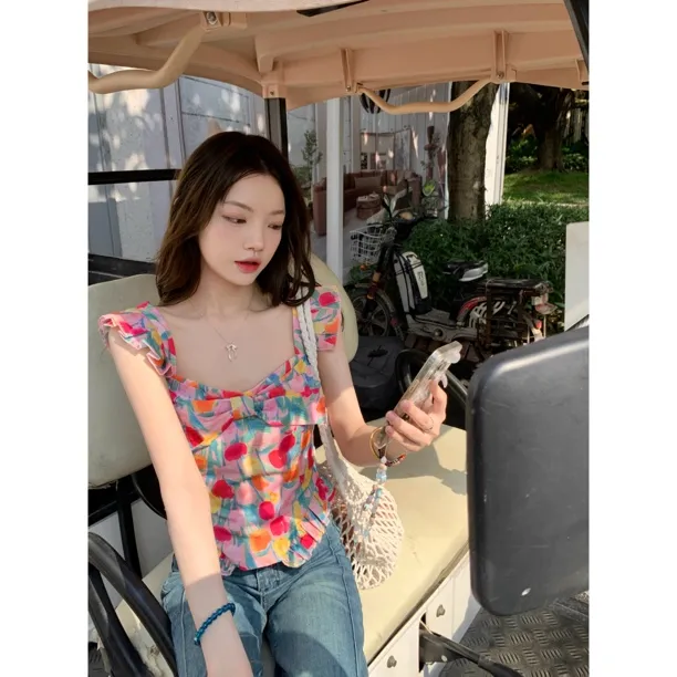【油画少女】郁金香飞飞袖短款上衣