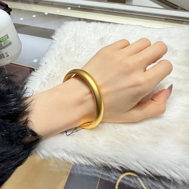 合金手镯 古法卡8泥鳅背传承精工百搭女手镯经典不掉色厚重感十足