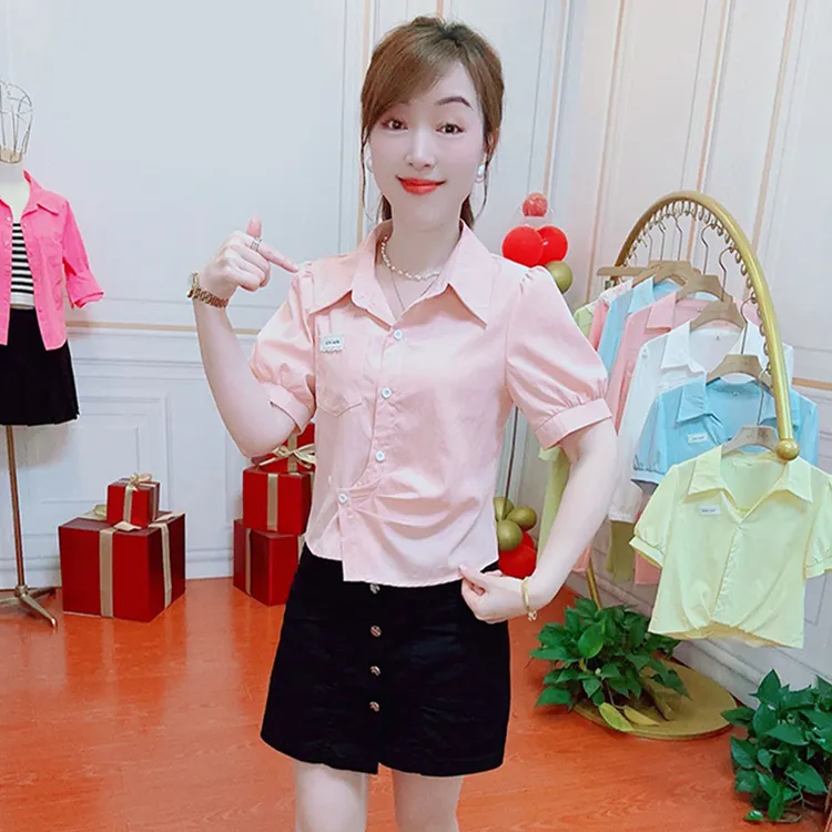 纯色洋气不规则设计感翻领短袖衬衫女2025年夏季新款百搭遮肉上衣