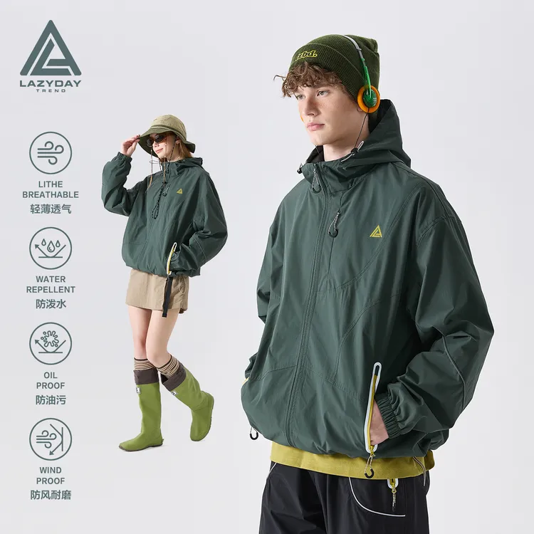 LAZY DAY户外三防连帽冲锋衣夹克男秋季登山防水耐磨宽松工装外套