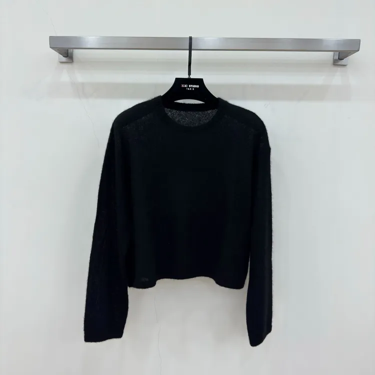 【西西高定】慵懒风黑色宽松圆领套头毛针织衫