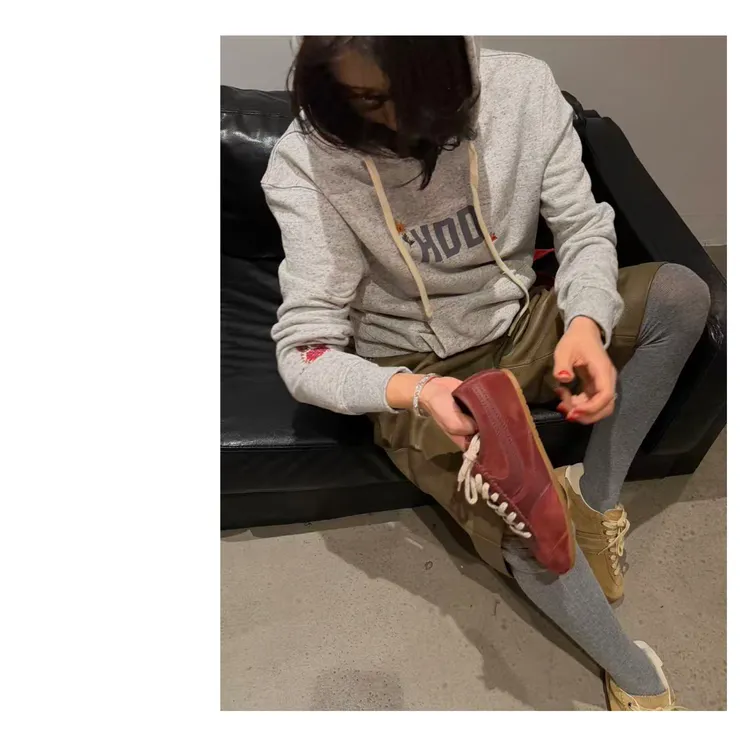 HDD- "HDD定制" 棉 女款连帽花灰色韩版设计百搭卫衣 Y1142