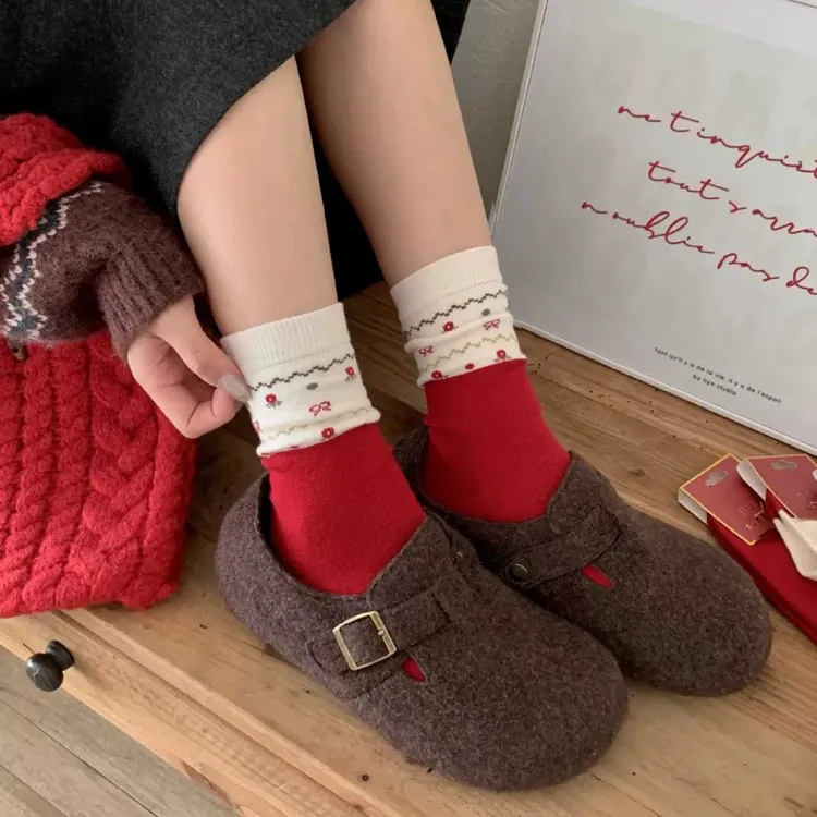 新年红袜子加厚保暖羊毛袜子显腿细中筒袜子本命年属马红色袜子女