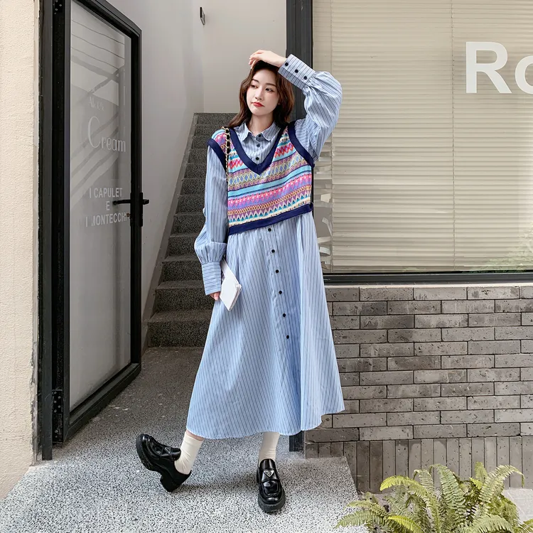 蓝色条纹长袖连衣裙套装女2025新款初秋穿搭针织马甲衬衫裙两件套