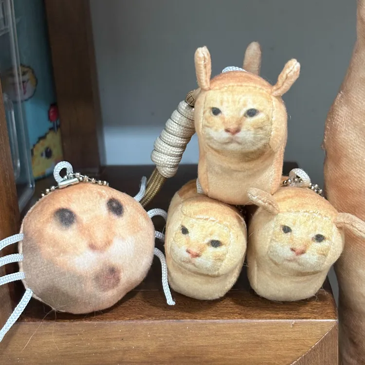 圆头猫爹方块猫发声哈气语音卡通钥匙链包包挂饰