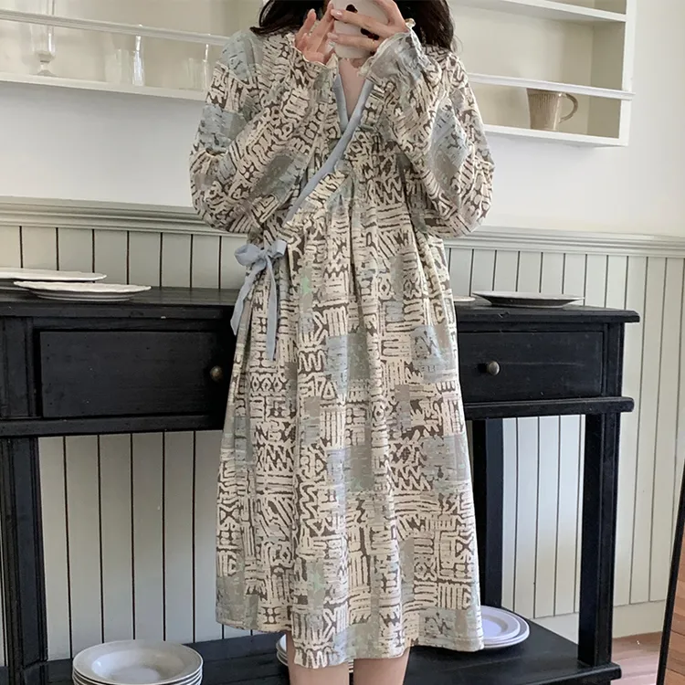 睡衣女款爆款2025新款春秋长袖系带睡裙简约宽松大码家居服可外穿