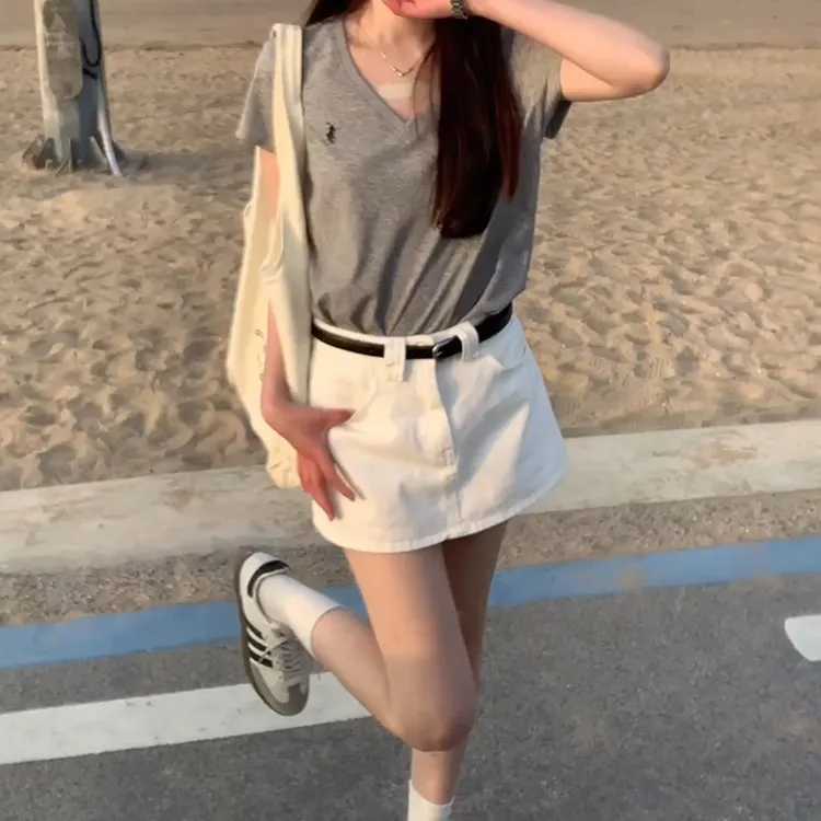2025春夏新款V领刺绣T恤衫上衣+A字牛仔半身裙两件套LK2502919