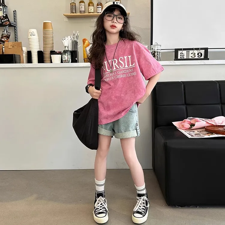 女童T恤套装夏季2025新款洋气女大童夏装休闲短袖牛仔短裤两件套