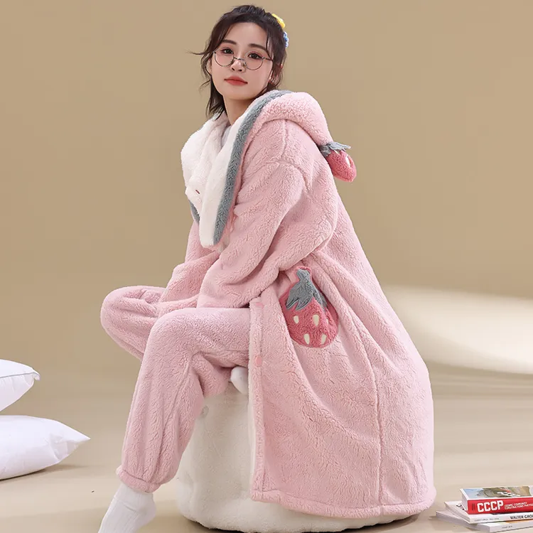 秋冬季单层爆款鸭鸭卡通加厚法兰绒保暖连帽睡袍家居服毛绒家居服
