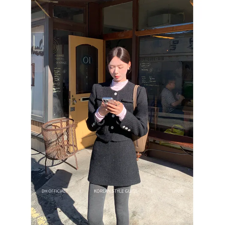DH OFFICIAL 大花【仁川画廊 gallery】韩系暗格纹优雅小香蝴蝶套装