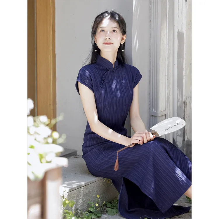 文艺自然《王佳芝》2024夏季新款弹力提花短袖旗袍长款中式连衣裙女