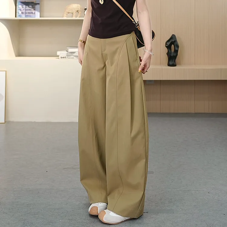 卡其色弯刀休闲裤女2025秋季新款大码梨形身材遮胯显瘦宽松阔腿裤