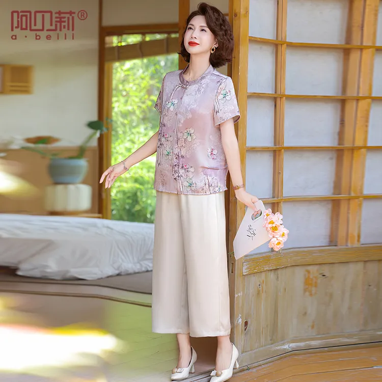 洋气妈妈夏装薄两件套2025装新款夏季中老年圆领上衣中年印花套装