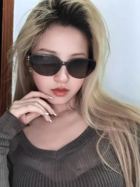 2025新款BB家潮流复古猫眼墨镜女潮高级感辣妹街拍防紫外线太阳镜