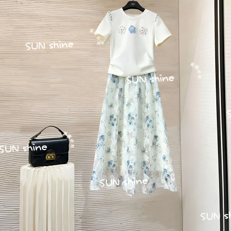 法式温柔风钉珠收腰上衣碎花网纱大摆长裙两件套夏季款AGP-W137