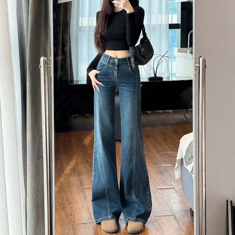 复古不贴腿微喇牛仔裤女2025秋季新款高腰显瘦弹力宽松设计感喇叭