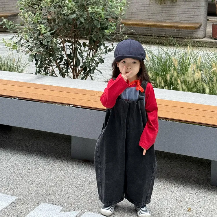 小思家2025秋季新款女童套装韩版时髦休闲百搭插肩袖T恤背带裤