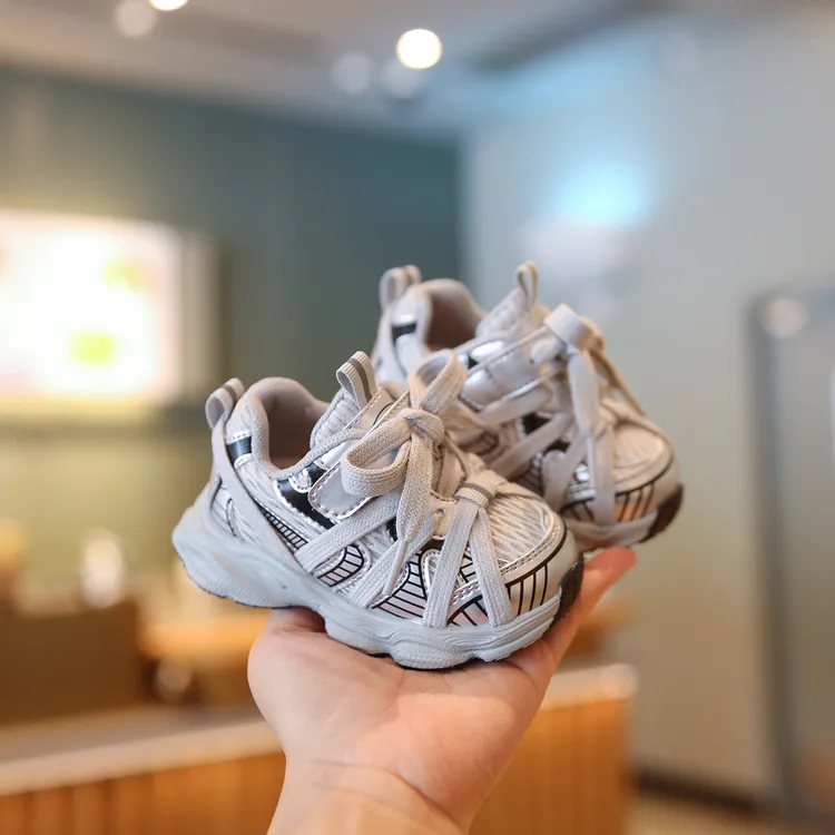 小童老爹鞋秋冬季新款1一3岁婴儿运动鞋透气宝宝学步鞋网面运动鞋