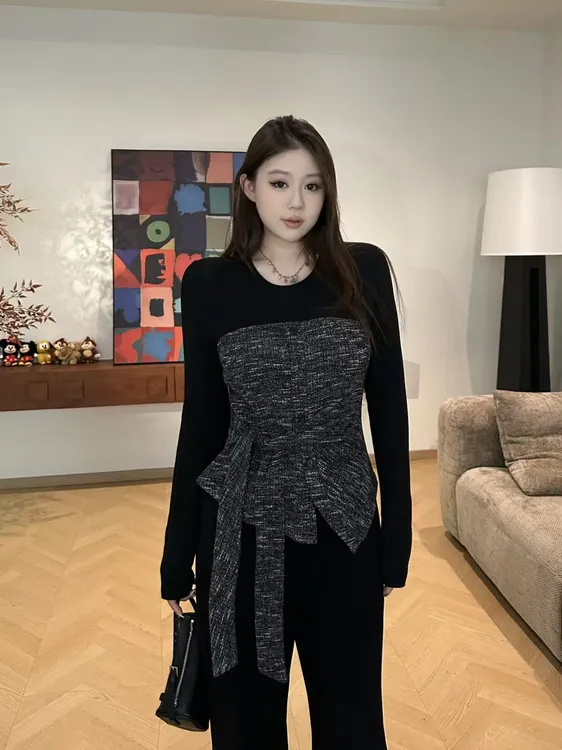 琪琪怪怪大码女装【高智美学】设计感拼接绑带针织上衣T17932QTQ