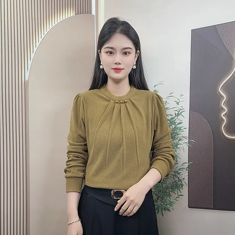 2025秋冬新款钉珠圆领冬季衬衫打底长袖厚款休闲风洋气时尚百搭