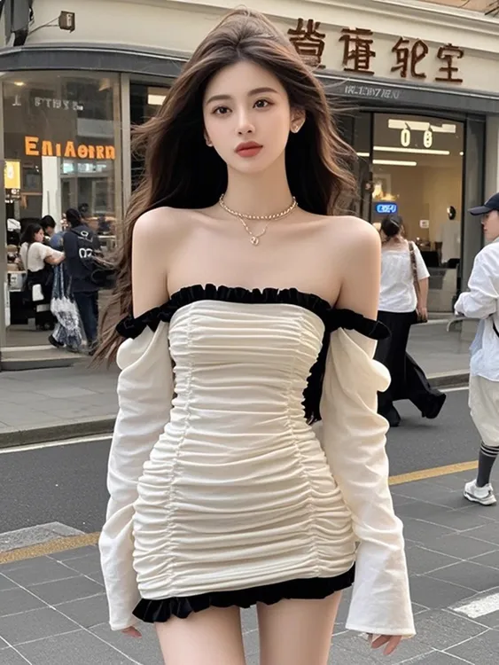 白色一字肩木耳花边褶皱连衣裙女富家千金气质女神范性感纯欲短裙