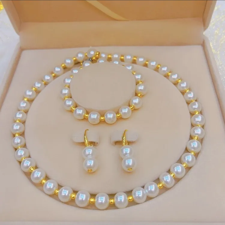 铜合金亚克力项链 marwauq 套装首饰三件套首大妈米白色项链