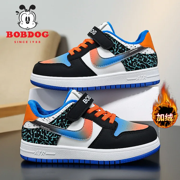 巴布豆童鞋炫彩配色儿童运动鞋男女童休闲跑步鞋皮面防水低帮板鞋