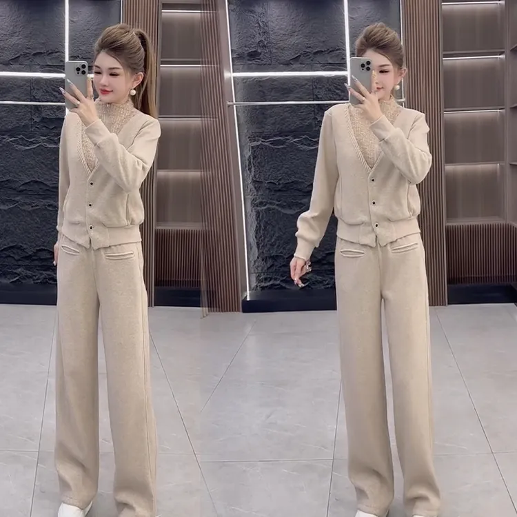 2025秋冬新款时尚显瘦气质网红高档套装女高级百搭宽松大码两件套