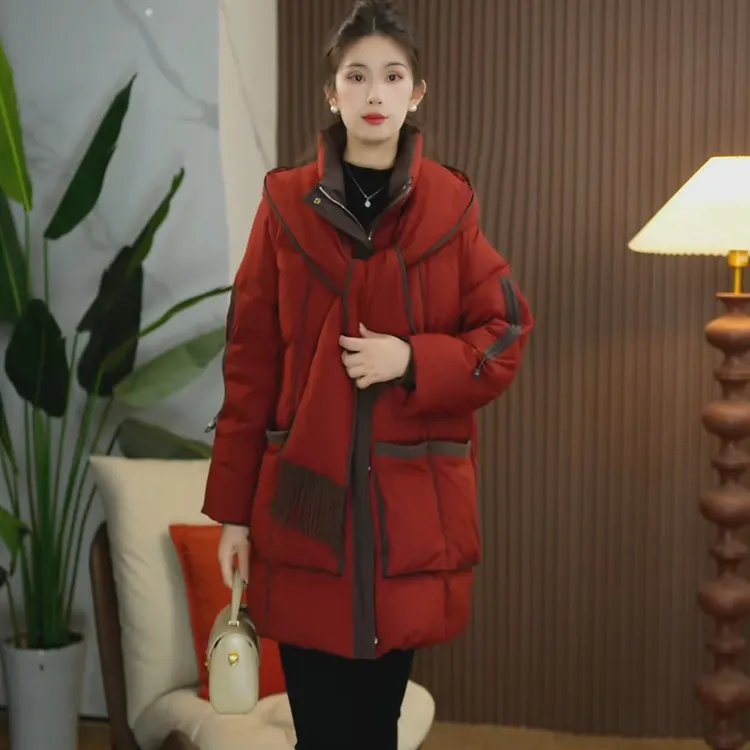 冬季设计感围巾连帽新款优雅百搭白鹅绒羽绒服女中年女加大码洋气