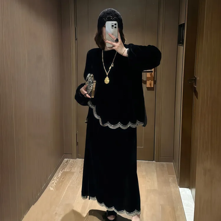 法式丝绒时尚拼接套装女2025秋季大码胖MM轻奢上衣裙子两件套