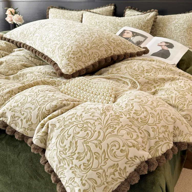 正品加厚保暖冬季床品套件冬季毛绒四件套花边奶绒刺绣印花