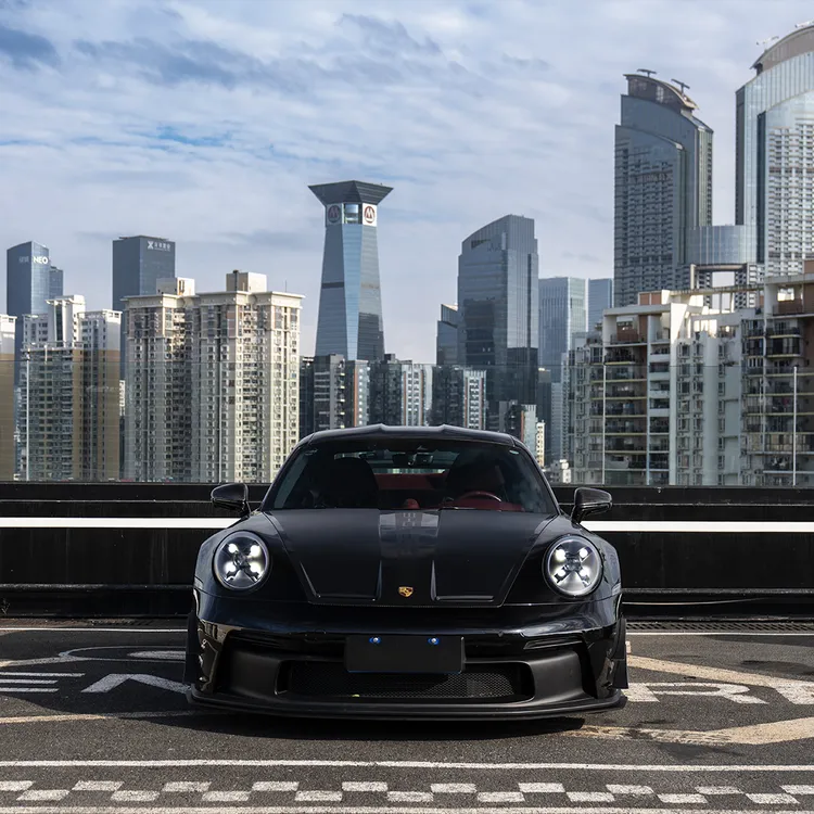 FXX Performance 适用911车型的碳纤维车顶