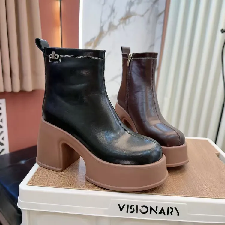 法式粗跟小短秋冬新款真皮高跟鞋百搭马丁靴厚底瘦瘦靴子2696-02