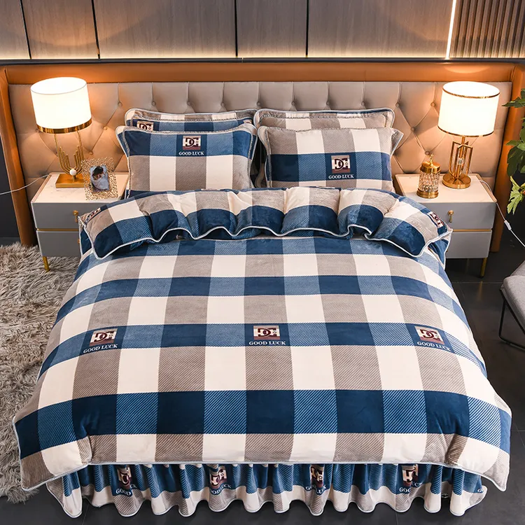 新款冬季保暖加绒加厚牛奶绒四件套约8-9斤床上用品双面绒被套