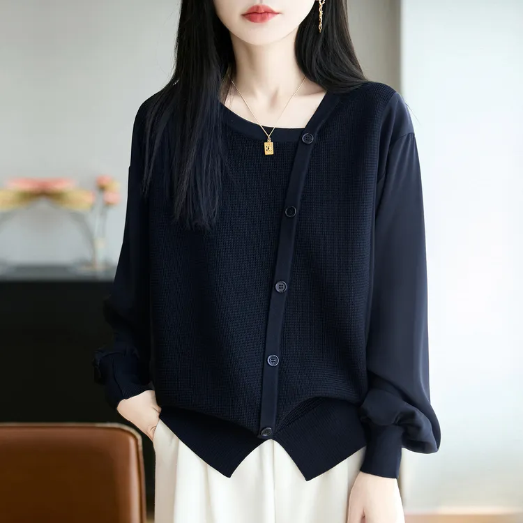 大码女装胖mm春秋女士开叉毛衣遮肚子显瘦上衣早秋内搭针织打底衫