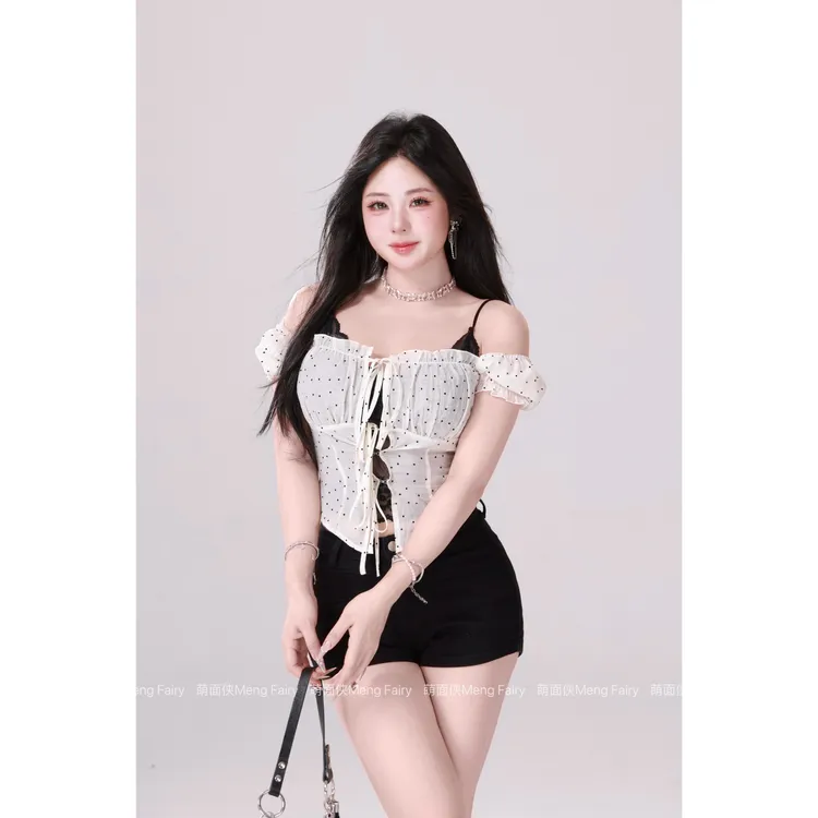 11.3清清萌面侠【辣妹时代】辣妹性感吊带波点上衣叠穿5598M6220M
