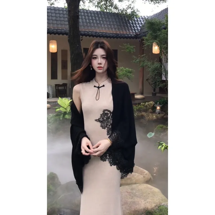 MARIE.COCO新中式国风秋季新款无袖旗袍连衣裙女蕾丝拼接披肩套装