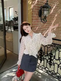 【荷叶边】波点喇叭袖衬衫女秋季休闲蝴蝶结少女宽松甜美上衣