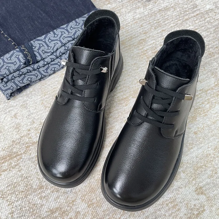 88065冬季真皮软底妈妈棉鞋保暖防滑平底老人鞋头层牛皮加绒皮鞋