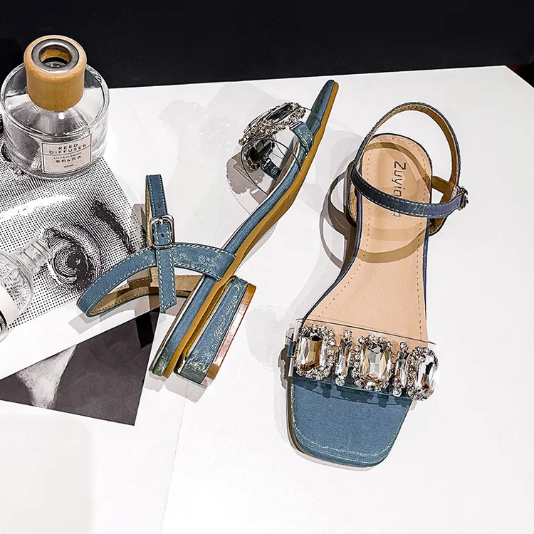 广州女鞋大码凉鞋女夏季新款法式仙女风一字带水钻露趾平跟时尚轻