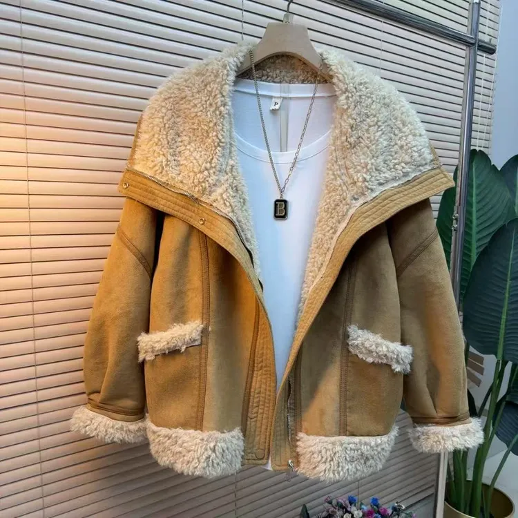 胖mm欧货时尚气质显瘦韩版922保暖冬季宽松加绒气外套