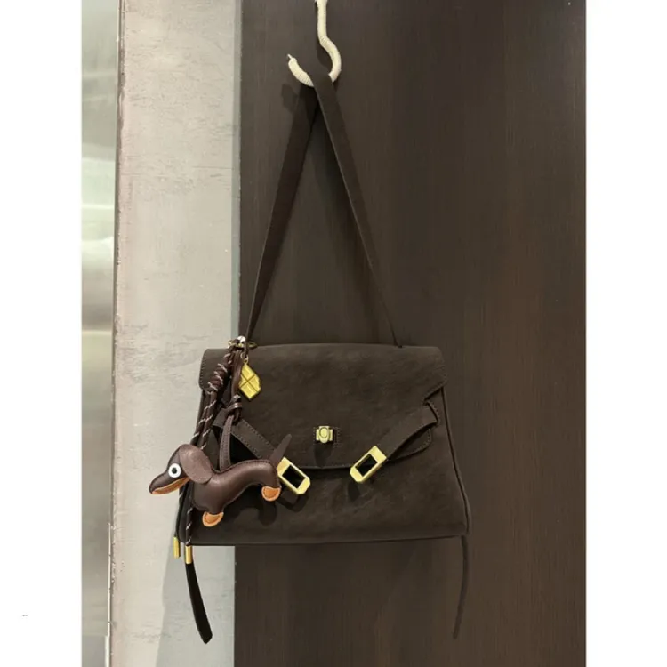 2025秋冬凯莉包擦色牛皮邮差包腋下包百搭通勤单肩腋下大容量女包