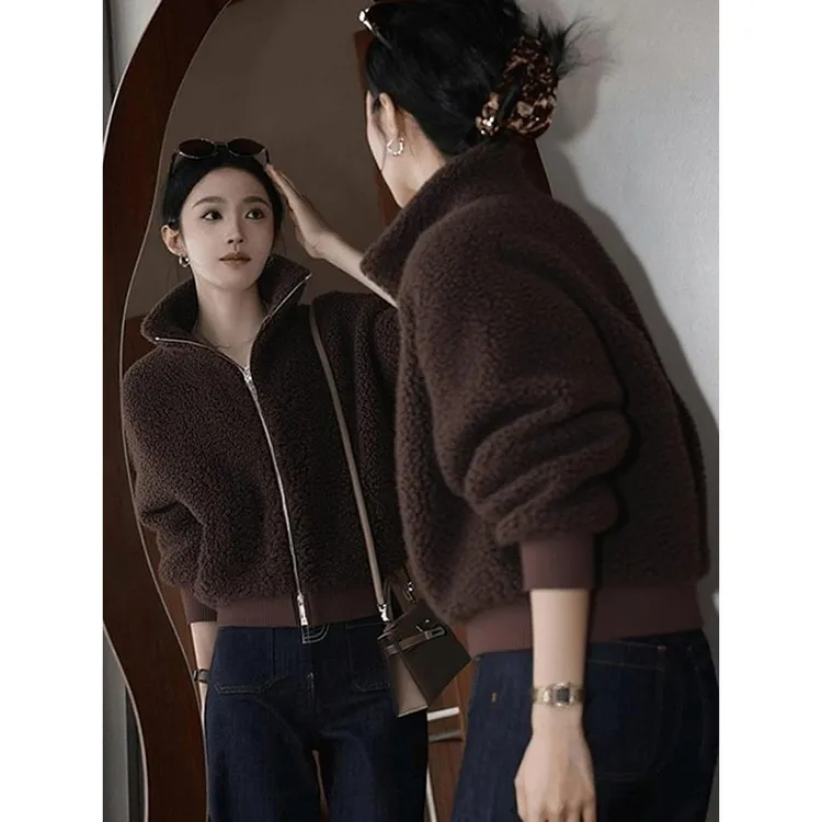 今年流行棕色毛毛拉链外套女2025秋冬新款小个子超好看短款上衣女